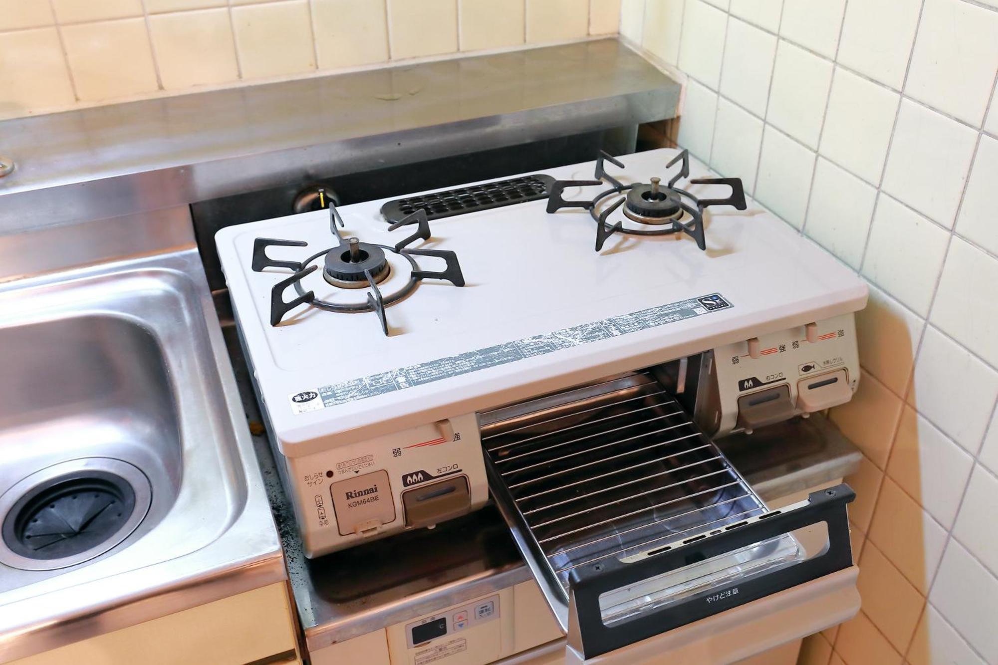 Appartement 四谷松本館ビル à Tōkyō Extérieur photo