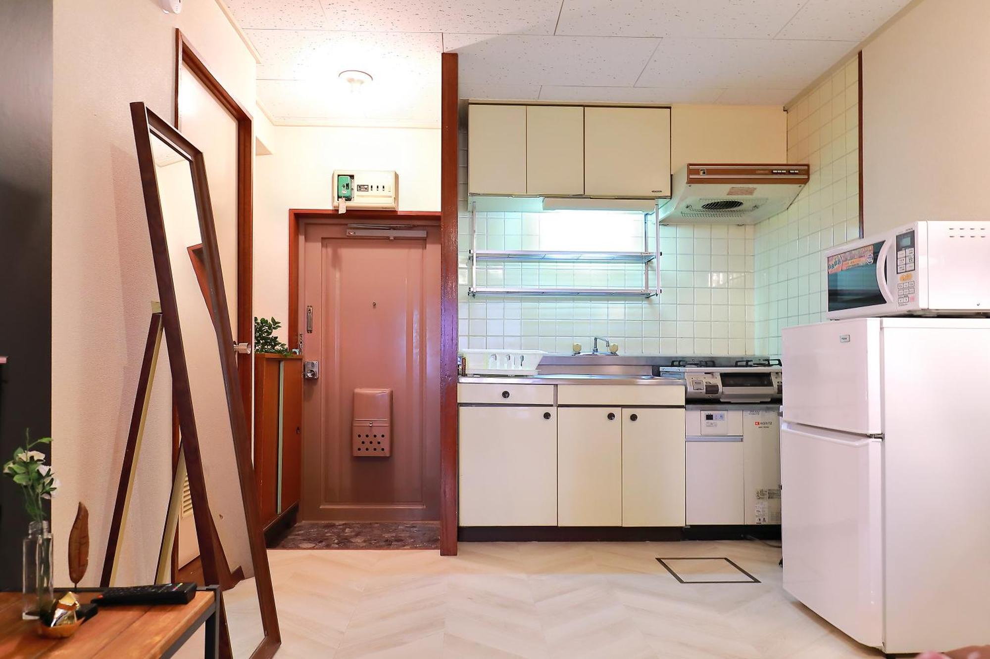 Appartement 四谷松本館ビル à Tōkyō Extérieur photo